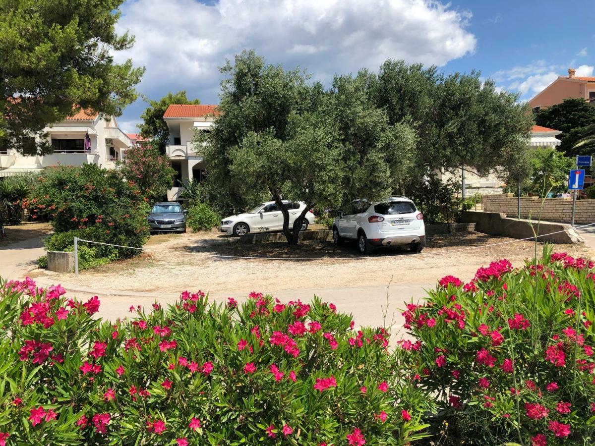 Апартаменты Adriatic House Новалья Экстерьер фото